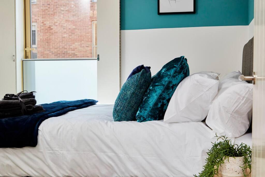 Swanky City Centre Apartment Lincoln Exterior photo
